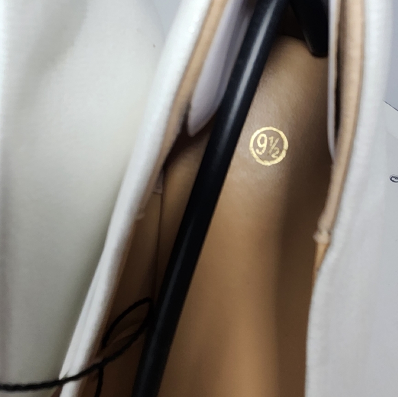 New White Ballet Shoes Balletcore Slipon Pointed Toe Flats Size 9.5 - Picture 5 of 7